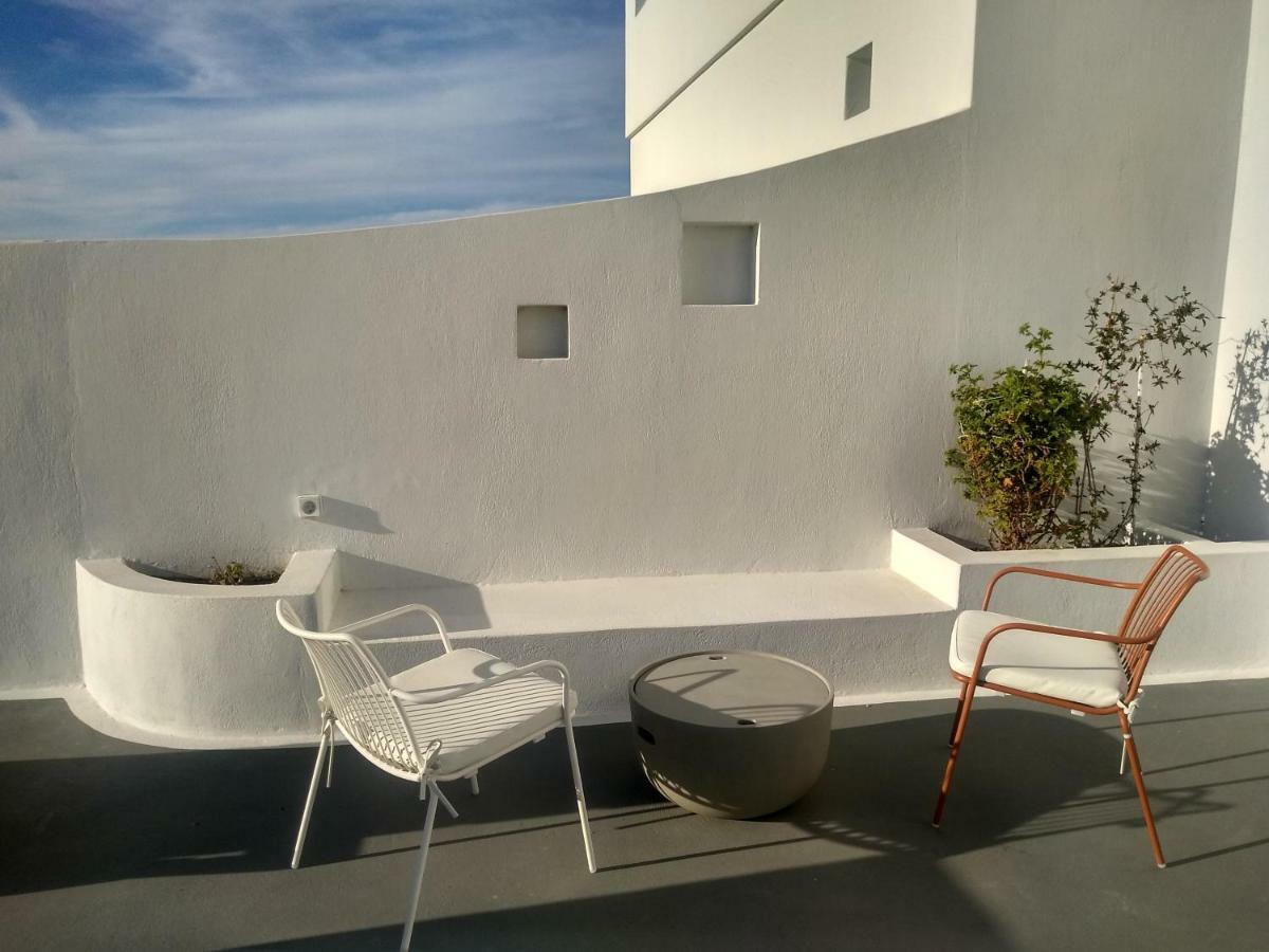 Sol-Mate Suites Ía Kültér fotó