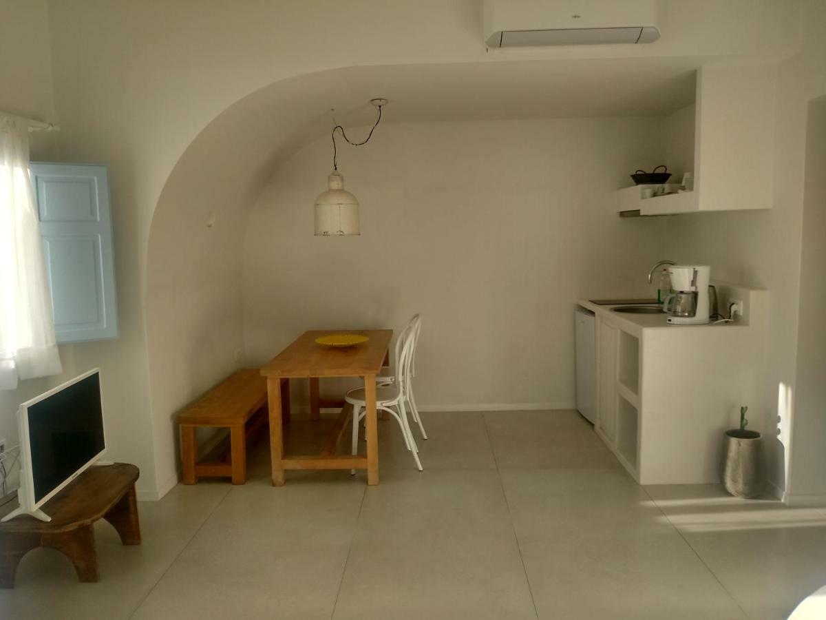 Sol-Mate Suites Ía Kültér fotó