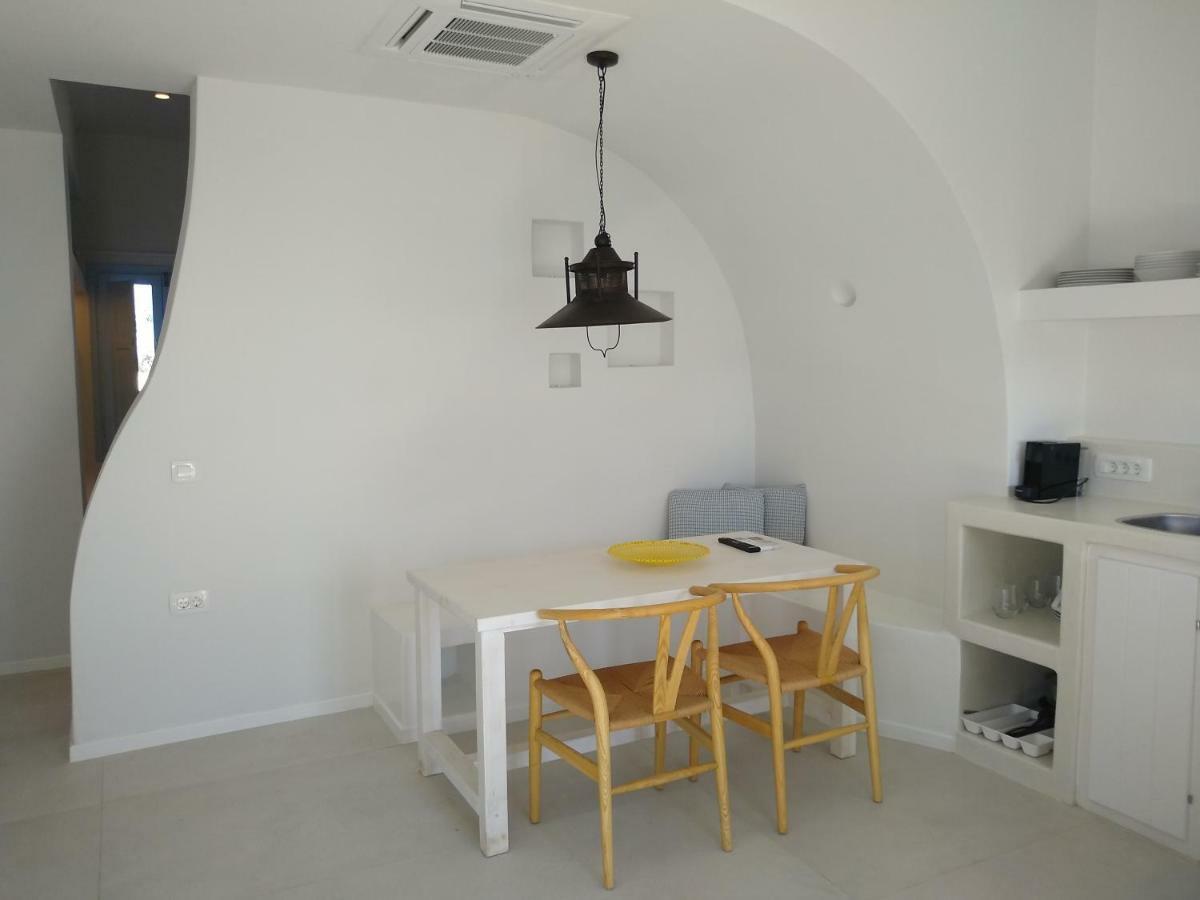 Sol-Mate Suites Ía Kültér fotó